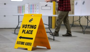 Elections Alberta urges MLAs to hold off on approving new electoral map or postpone 2027 vote