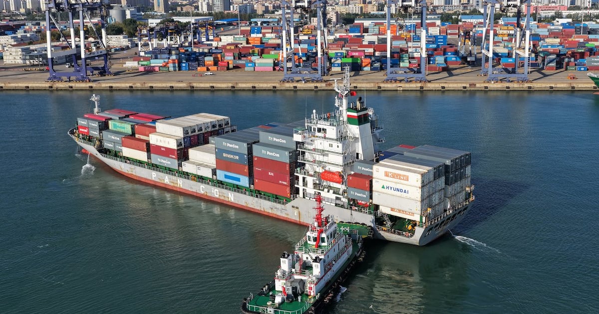 China's economy accelerated in latest quarter on robust exports