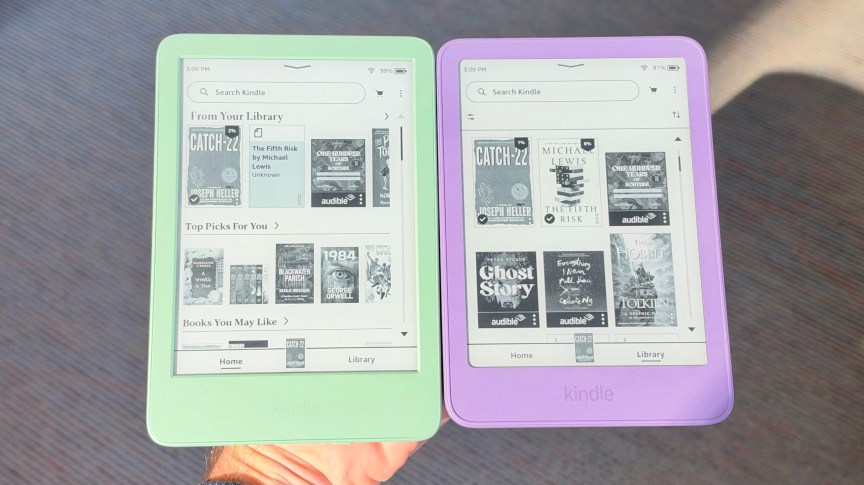 The Kindle 2024 shown next to the Kindle 2026