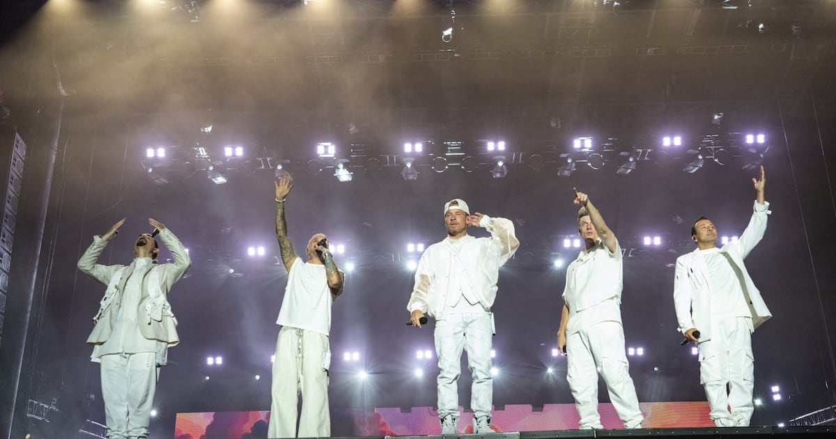 Backstreet Boys to play twice as many shows as Taylor Swift. Could Toronto host another residency? - CTV News