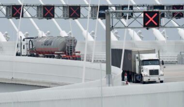 U.S. importer files lawsuit challenging Trump’s new tariffs on Canadian goods