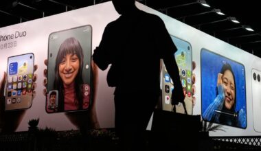 Apple unveils new AI home products