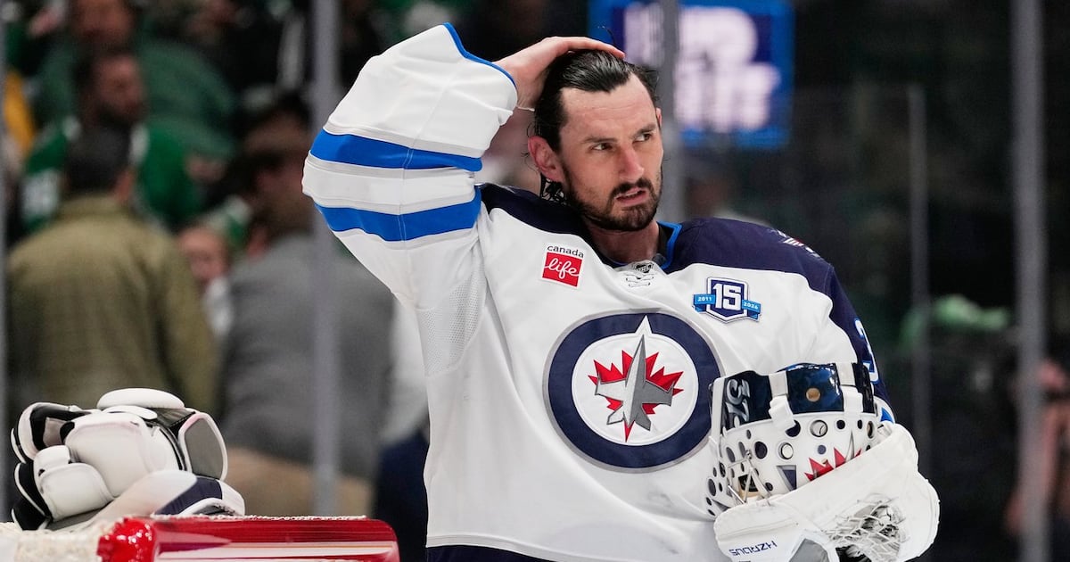 Early Trading: Darren Dreger updates Connor Hellebuyck return speculation, price for Dylan Larkin