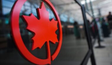 Air Canada adds $30 fee for phone bookings - CTV News