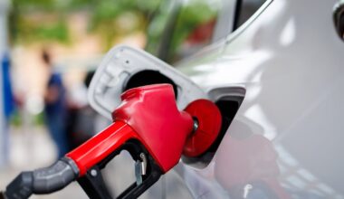GTA gas prices: find out the best time to fill up your tanks