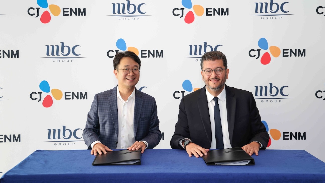 (From left) Sebastian Kim, vp and head of the content distribution at CJ ENM, and Tareq Alibrahim, director of MBC1, MBC DRAMA, and MBC SHAHID Content