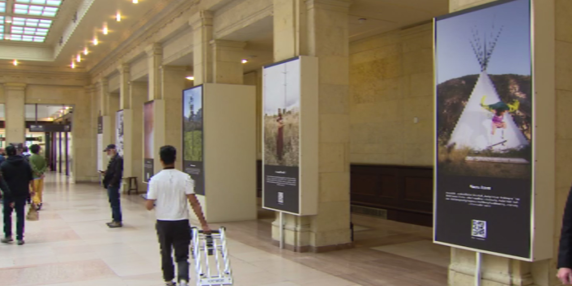 Work of 16 Canadian photojournalists featured at Toronto's Union Station