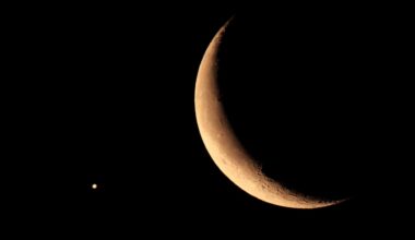 Jupiter is about to vanish behind the moon — here's when to look on Oct. 6