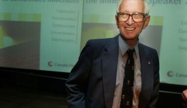 Stephen Jarislowsky, businessman who championed corporate governance, dies at 101