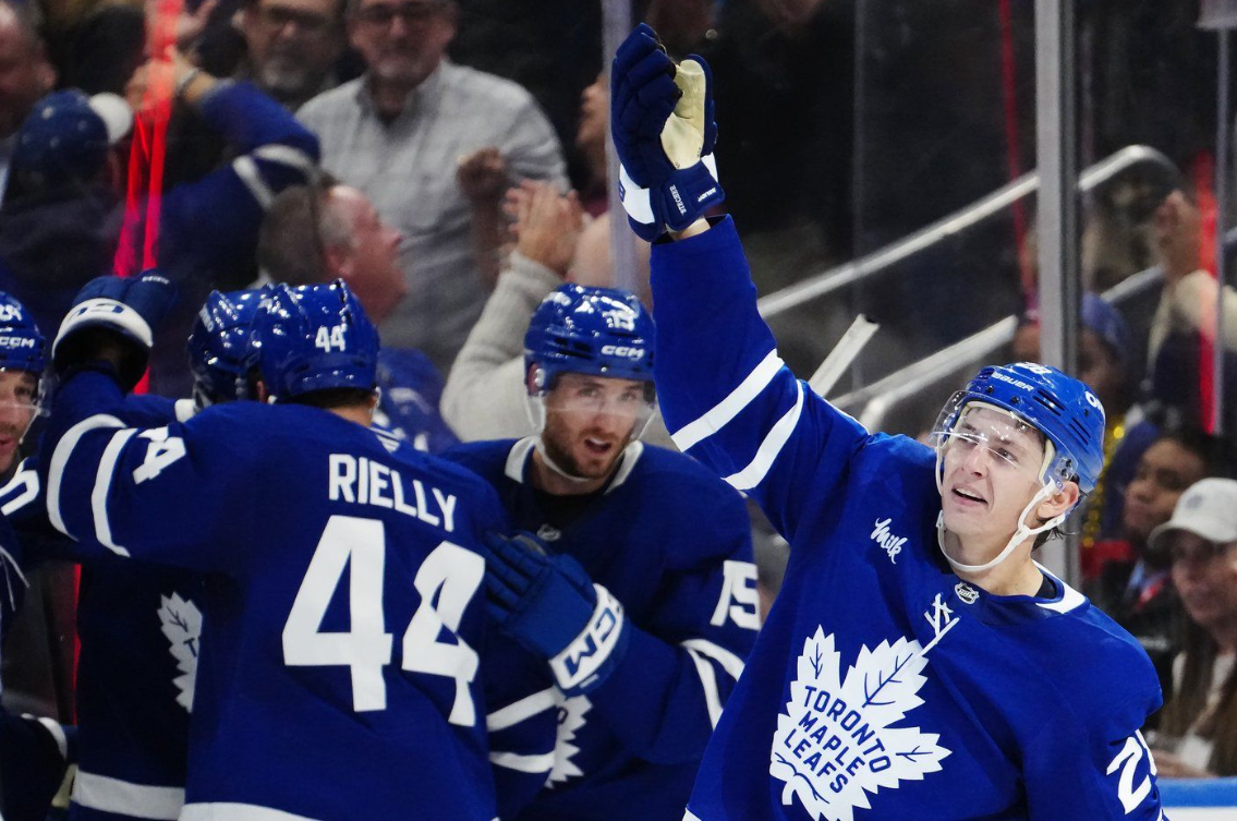 Stetcher unlikely hero as Maple Leafs beat Rangers 5-4