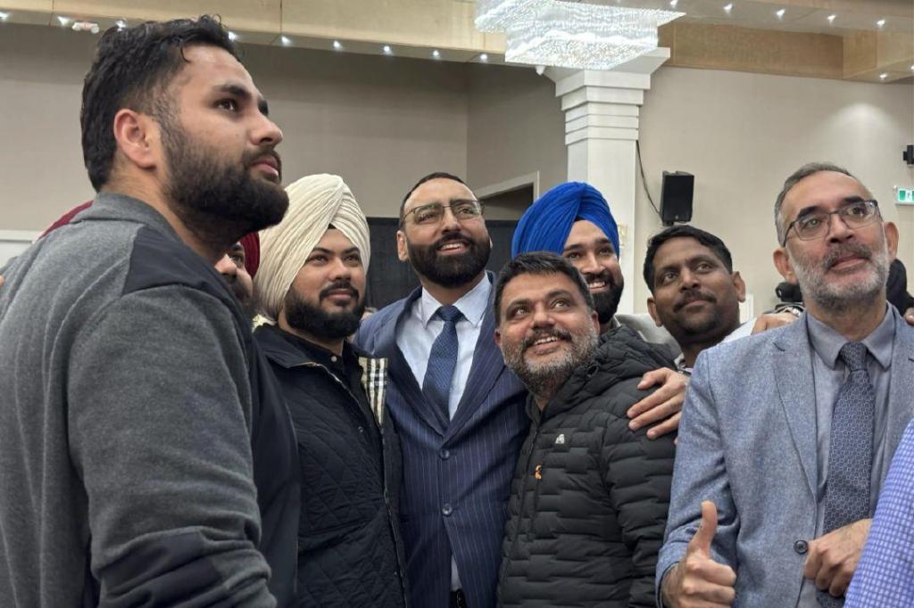 ELECTION NIGHT LIVE IN SURREY: Blue wave gains speed in Surrey