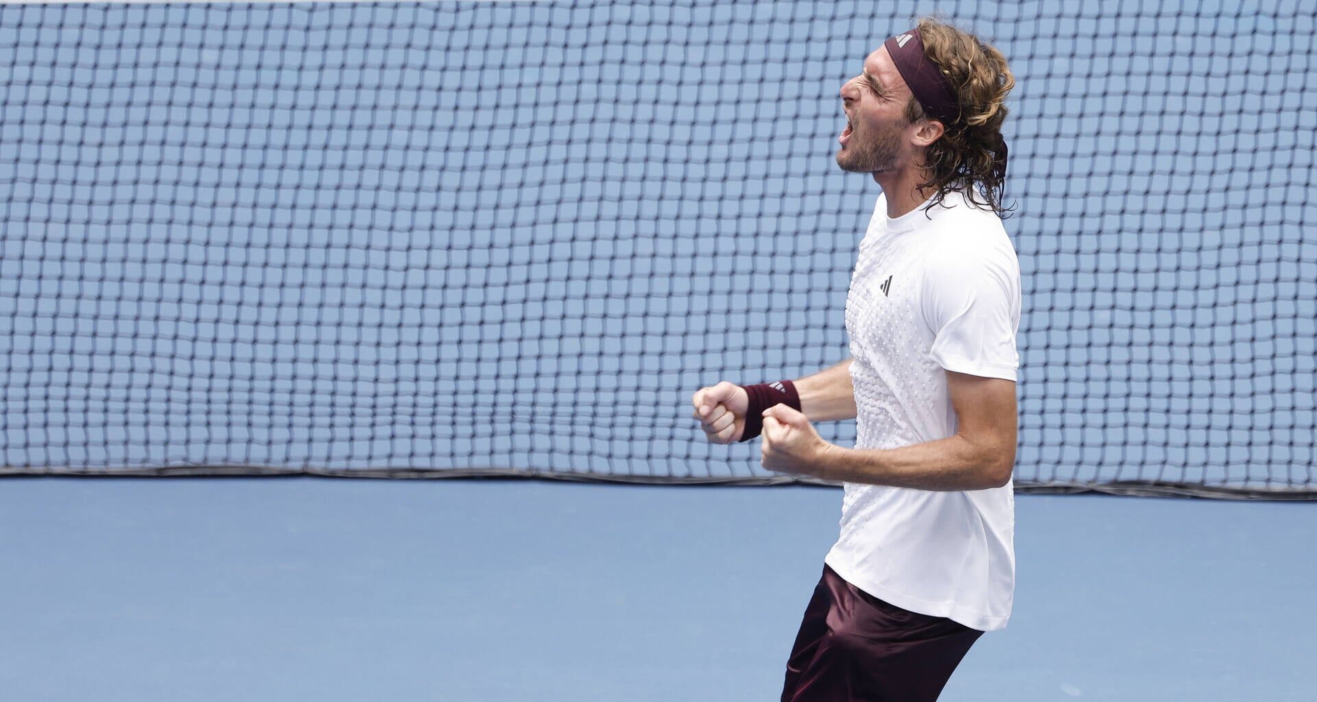 Tsitsipas powers through to second round in Japan