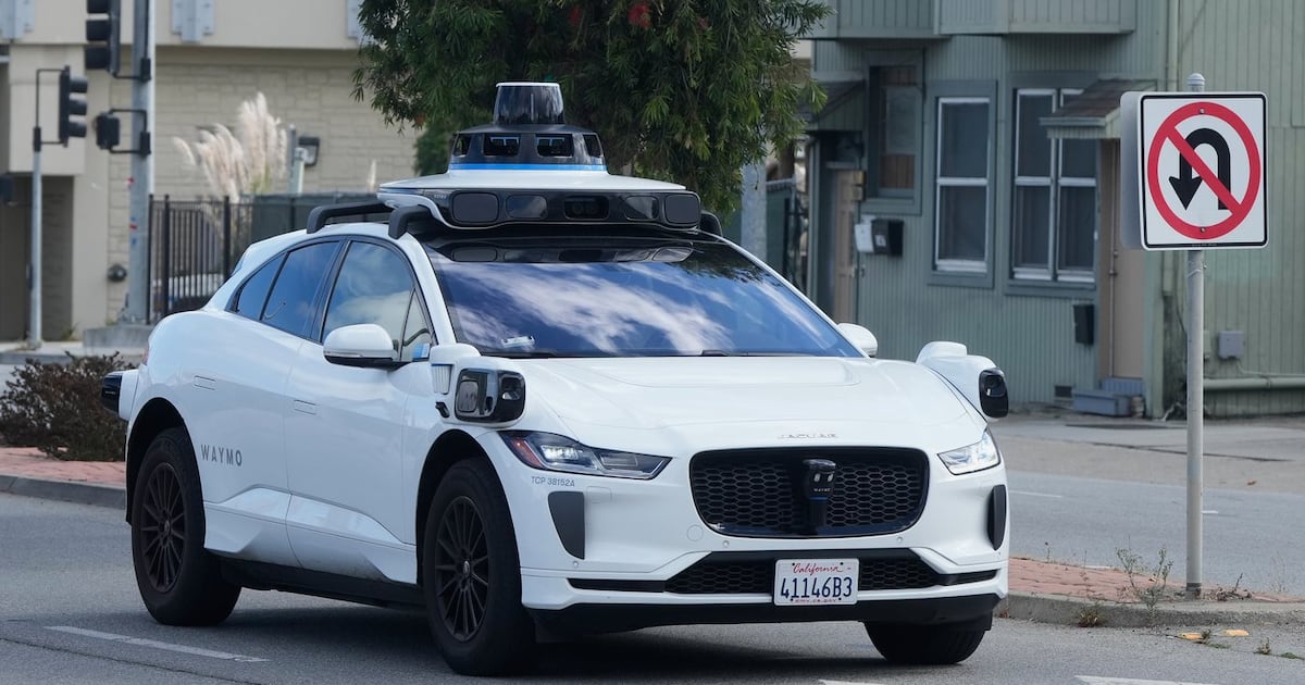 Waymo to launch robotaxis in Toronto in 2028