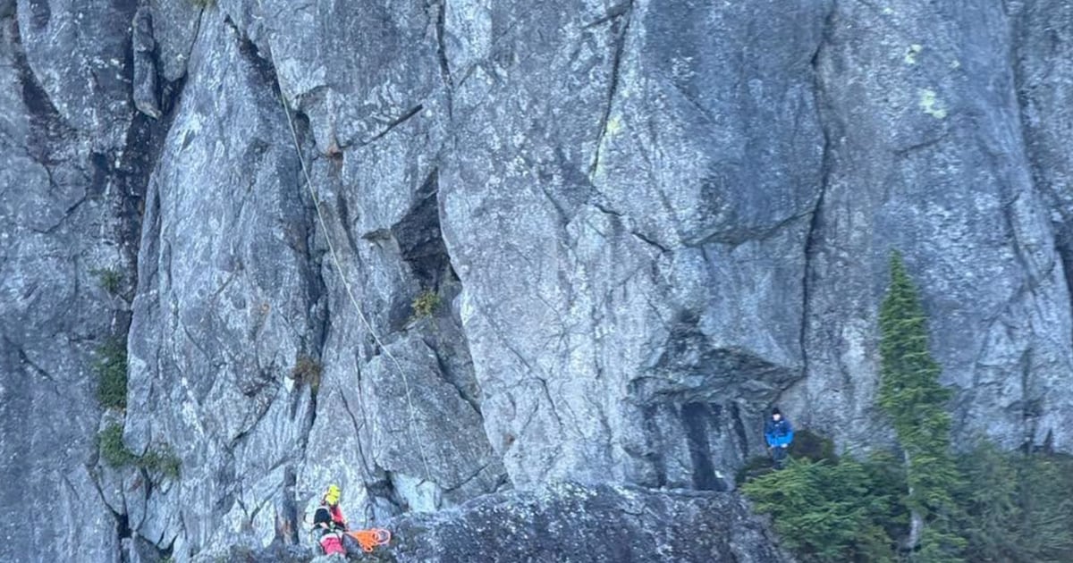 Teenager rescued from B.C.’s ‘Widowmaker’ after getting stranded using AI instructions - CTV News