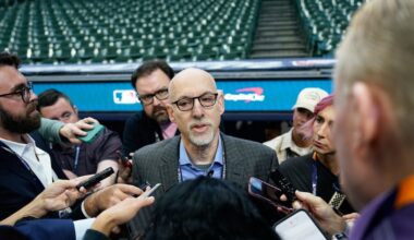 Union head calls MLB's salary cap proposal 'nuclear bomb' ahead of World Series opener