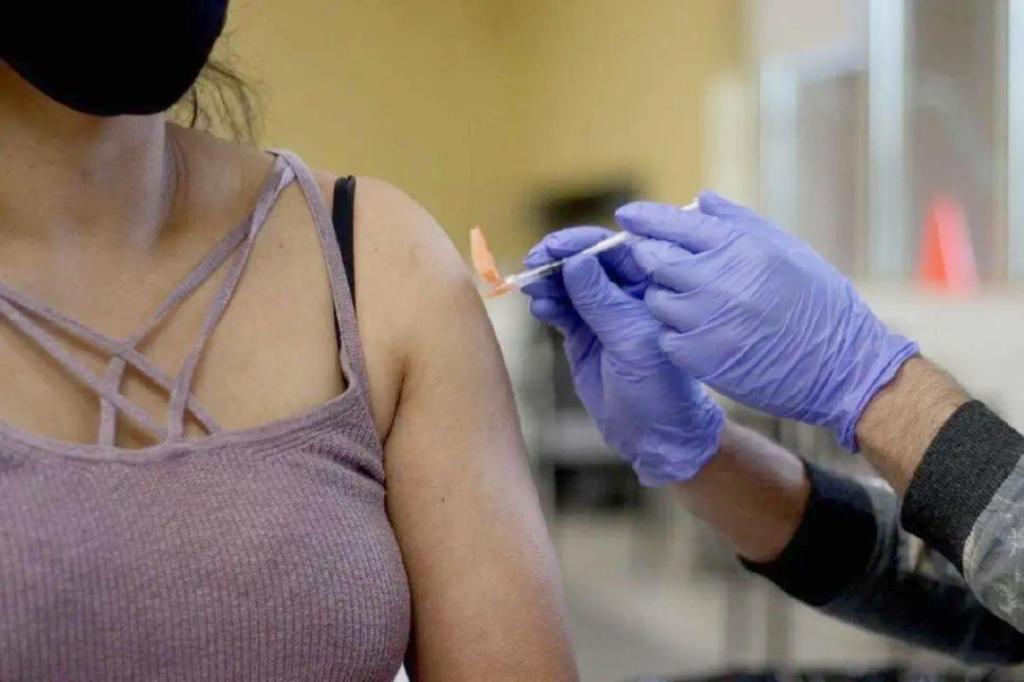 Fall immunizations now available to Albertans