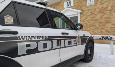 Man, 42, arrested on shoplifting charges in Winnipeg