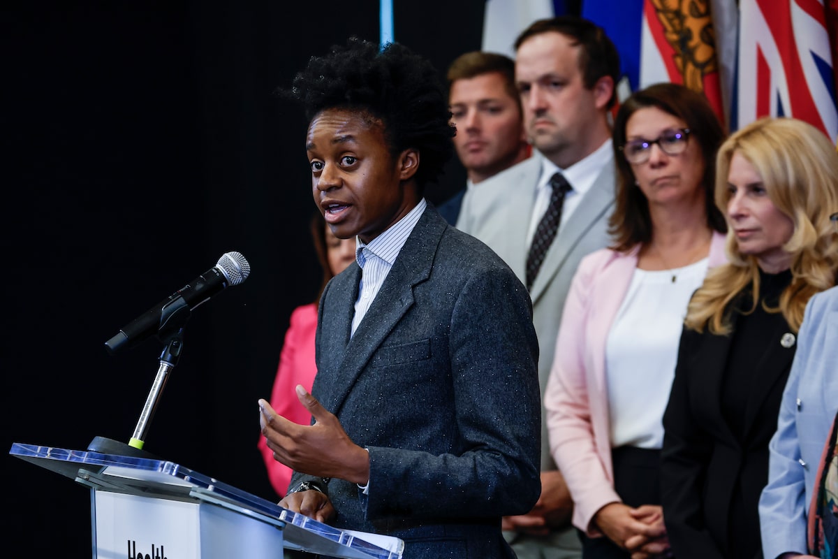 Health ministers say one-year extension of mental health, home care funding not enough