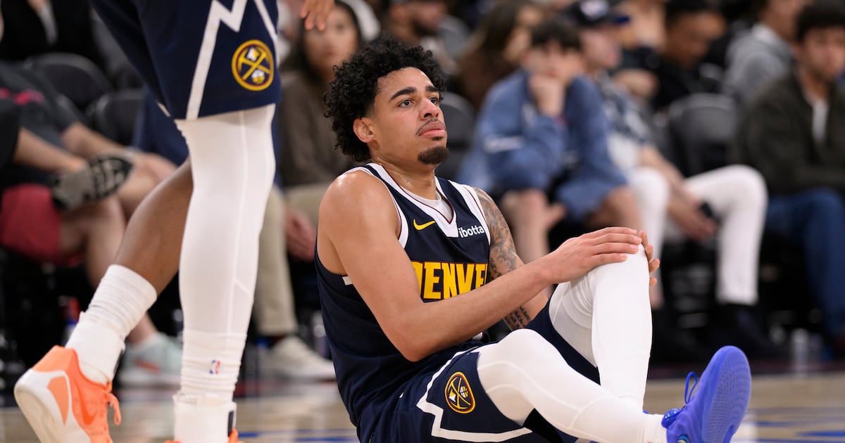 Denver Nuggets' Julian Strawther out with knee sprain, will be reevaluated in six weeks