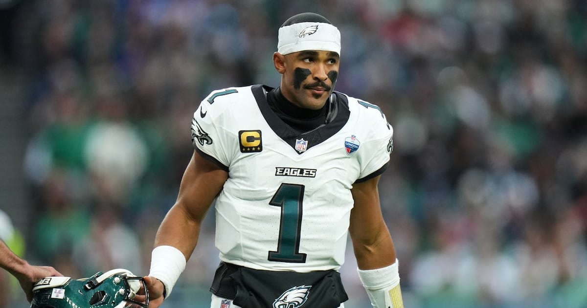Report: Philadelphia Eagles' Jalen Hurts, out indefinitely with blood clot, not planned for IR