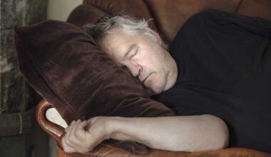 Frequent daytime naps linked to 48% greater risk of dementia, study says
