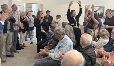 Conservative whistle-stop brings Doerkson to Chilliwack