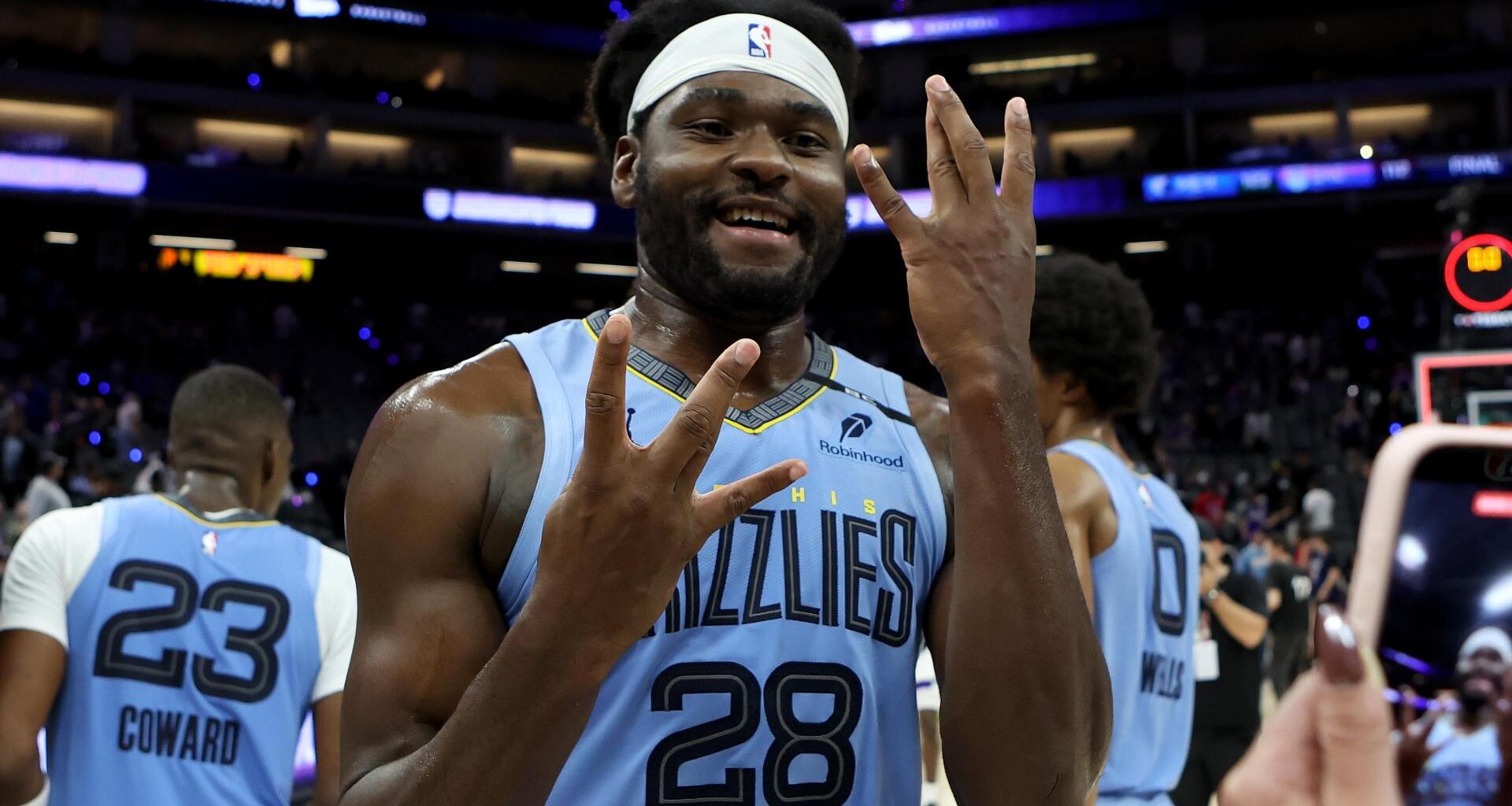 Ty Jerome scores 31 points to lead the Grizzlies to a 123-112 win over the Kings