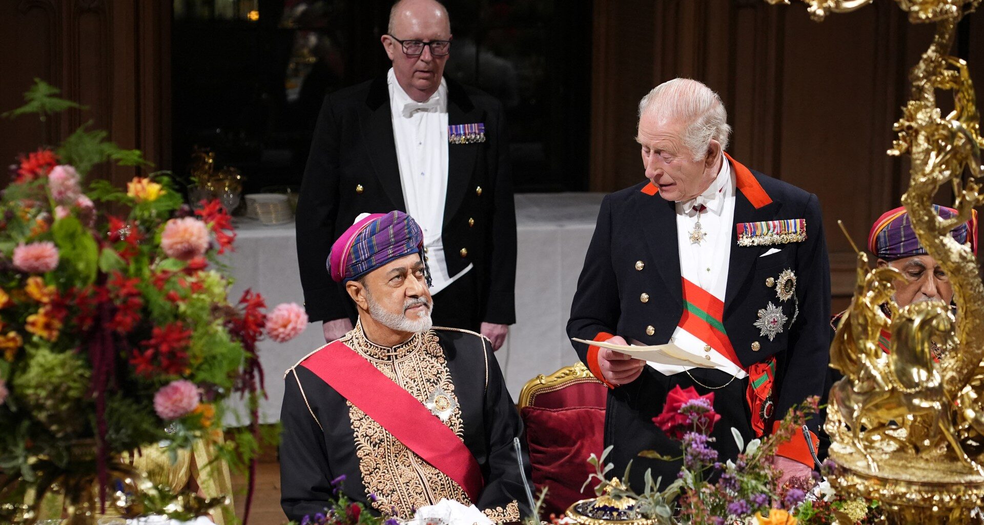 King Charles welcomes Omani sultan, hails peace efforts in UK state visit | US-Israel war on Iran News
