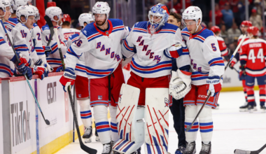 Shesterkin helped off ice for Rangers with lower-body injury