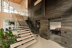 Aston Martin Slyvan Rock Residence