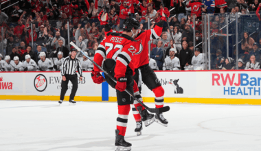 Pesce breaks tie in third to boost Devils past Kings