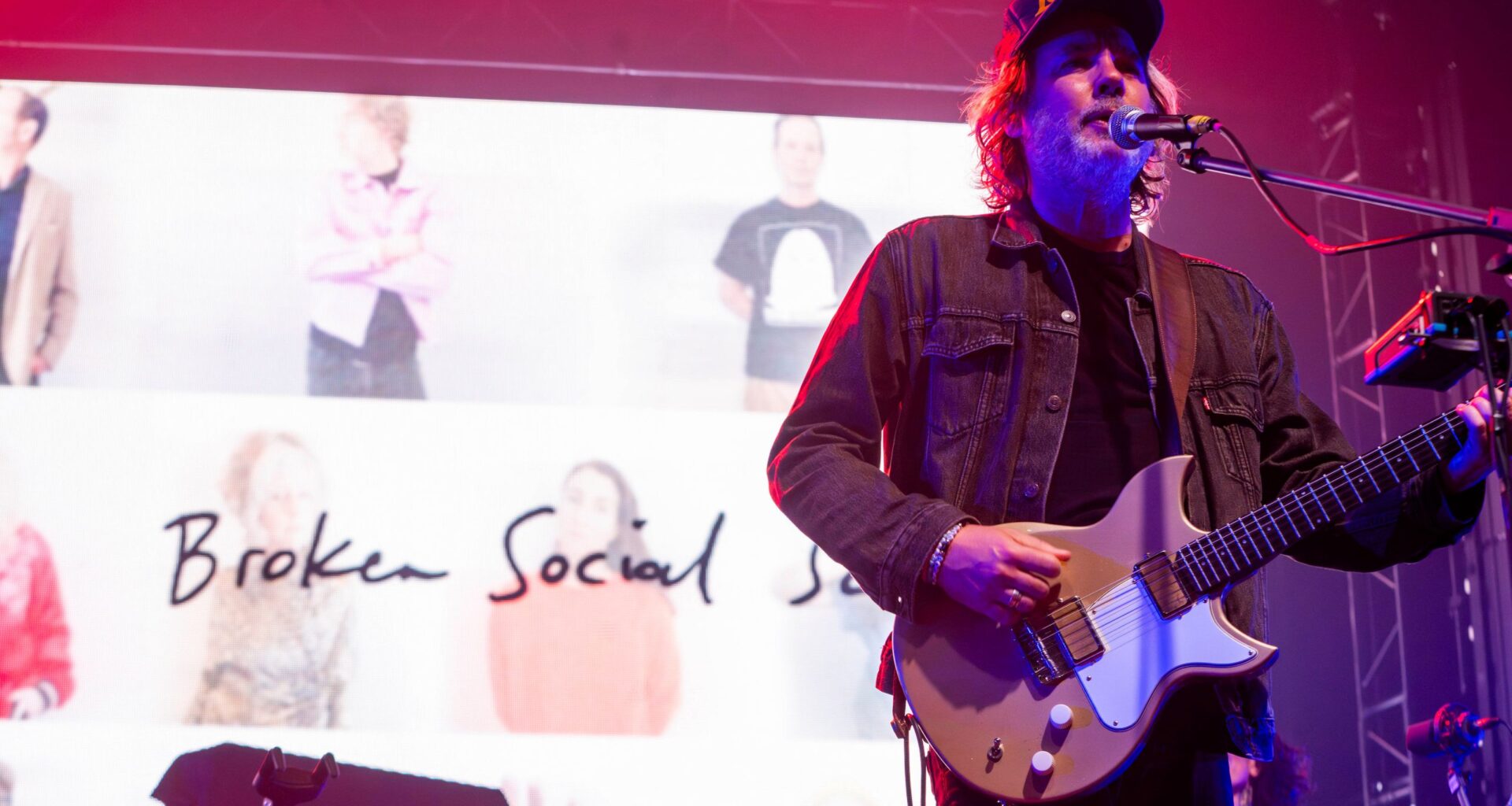 Photos and a review of the All the Feeling Tour in Ottawa with Metric, Broken Social Scene, and Stars