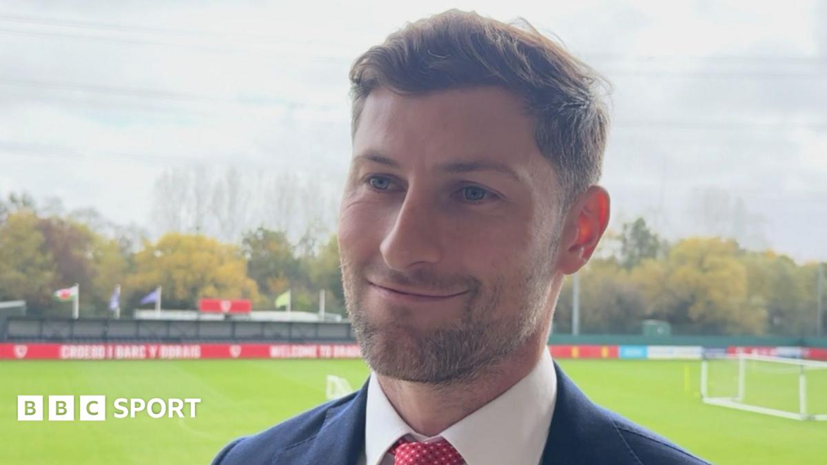 Ben Davies pictured wearing the Tottenham captain's armband