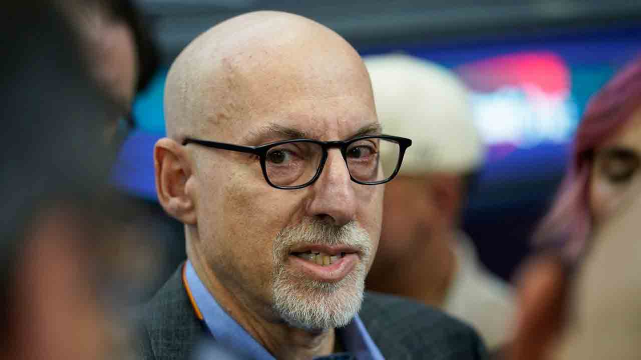 MLBPA head Bruce Meyer reaffirms that players have no interest in salary cap