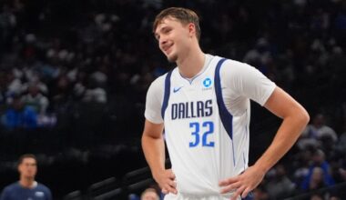 Mavericks' Cooper Flagg out at least one week with shoulder sprain