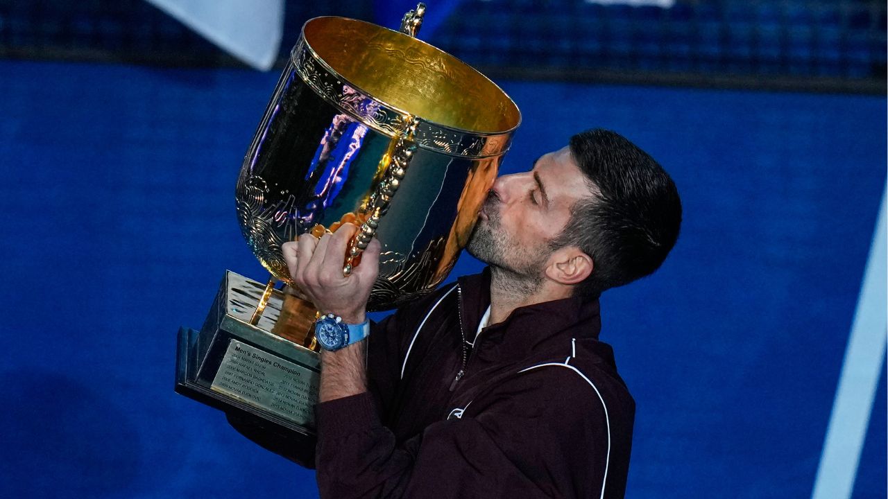 Djokovic seals seventh China Open title after De Minaur retires in final