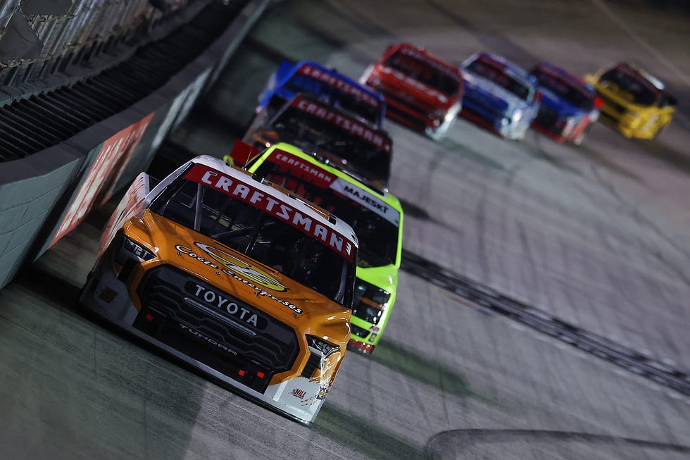 NASCAR Craftsman Truck Series UNOH 250 Presented by Ohio Logistics