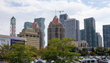 Mississauga: Crombie 35%, Tedjo 31%, Parrish 28%