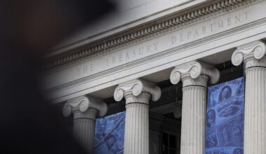A $2 trillion deficit looms over the midterms