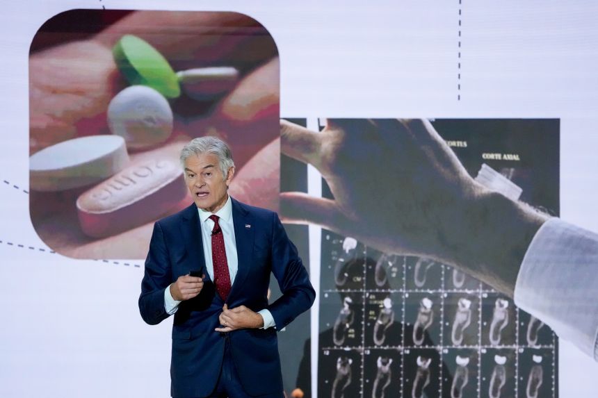 Mehmet Oz, administrator of the Centers for Medicare & Medicaid Services, speaks in Washington, DC, in September.