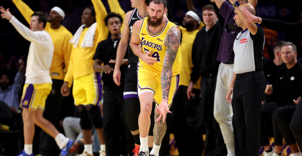 Sandro Mamukelashvili’s connectivity lifting the Lakers this preseason