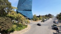 Daylight video screengrabs, iPhone 17 Pro: 0.5x -  (3840x2160px) - iPhone 18 Pro Max vs. iPhone 17 Pro Max
