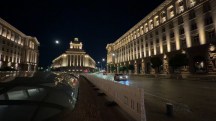 Low-light video screengrabs, iPhone 17 Pro: 0.5x -  (3840x2160px) - iPhone 18 Pro Max vs. iPhone 17 Pro Max