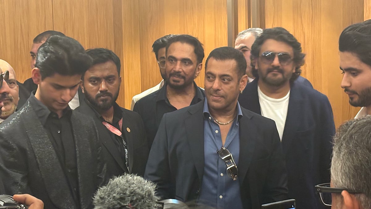 Salman Khan makes fleeting appearance at Beautyworld Dubai