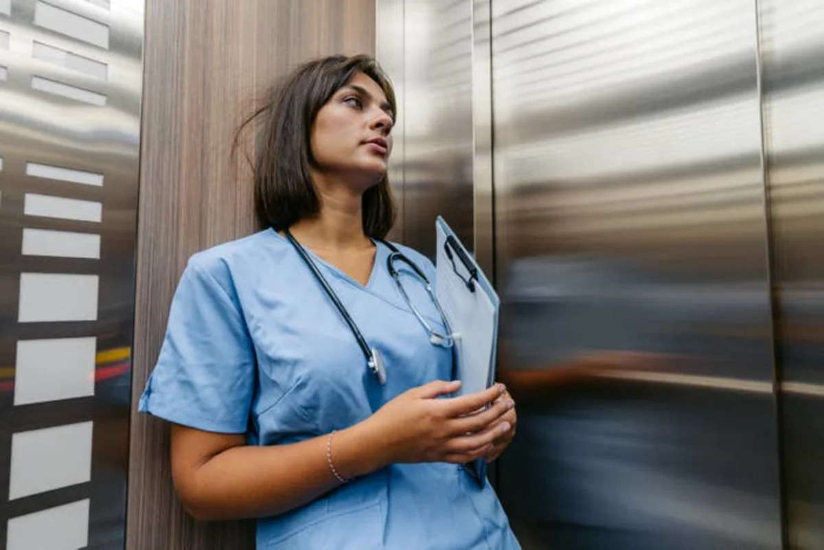 27 Things Doctors Wish They Could Tell Their Patients—But Can't