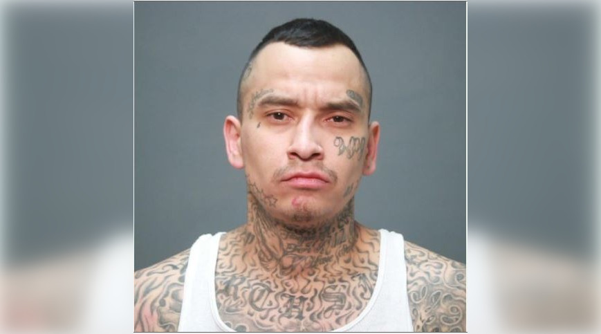 Winnipeg police arrest 2nd suspect, seek 3rd in Toronto St. shooting