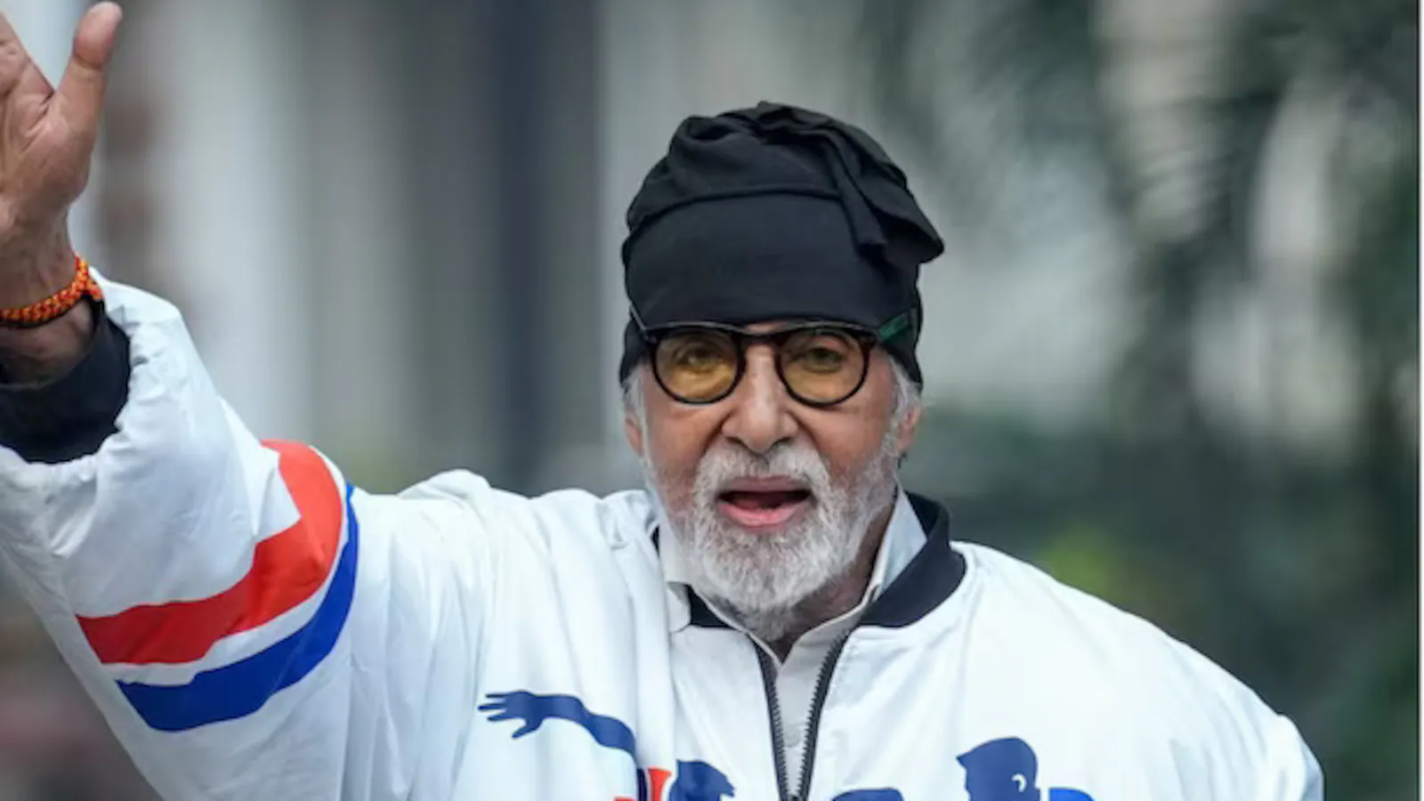 Days After Revealing Health Concerns, Amitabh Bachchan, 84, Says 'More Rest Needed'