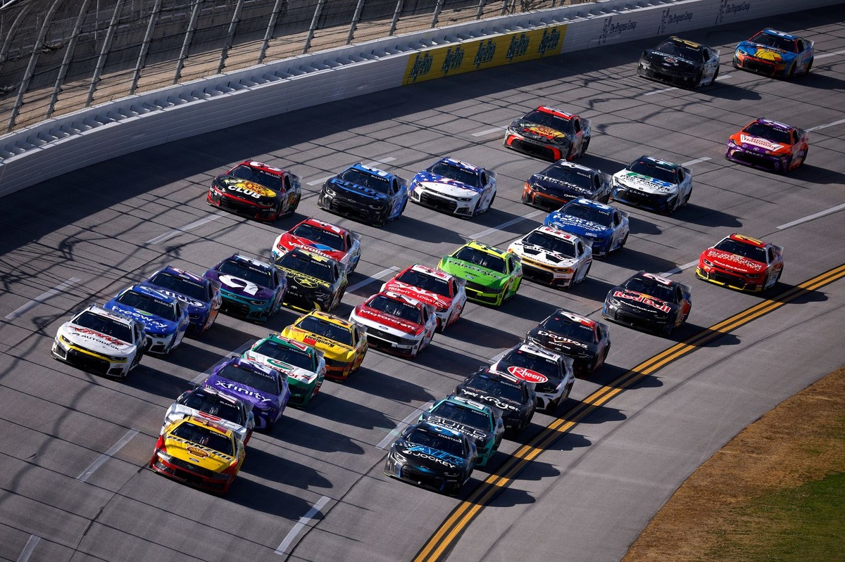 NASCAR shortens spoiler in new tweak to superspeedway package for Talladega