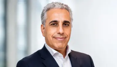 Kefah Mokbel: Can Whole-Genome Sequencing-Based ctDNA Monitoring Help Personalize Adjuvant Treatment?