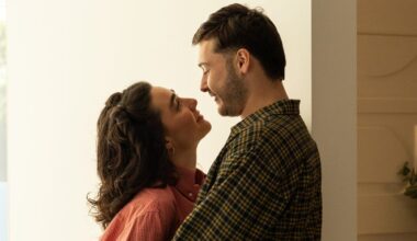 How Channel 4's binge-worthy new sitcom was inspired by classic rom-coms from the '80s and '90s